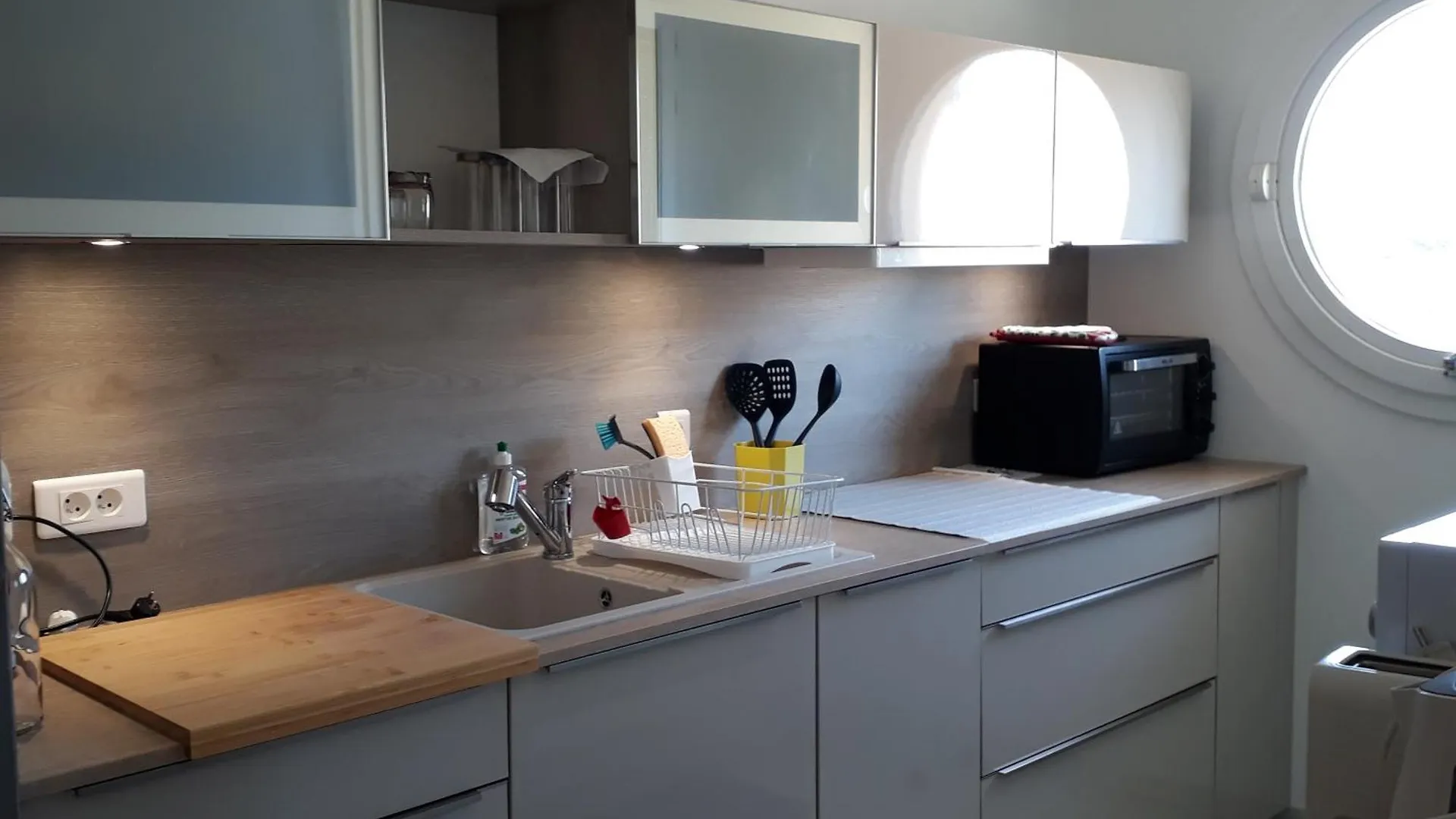 Joli T3 Lumineux Confortable Et Ideale Situation Cavalaire-sur-Mer Apartman